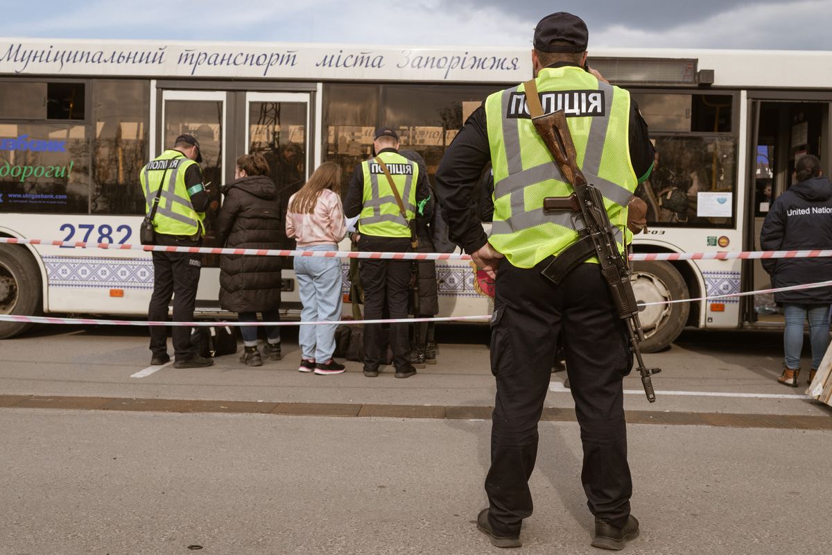 Evacuation of people from Mariupol to Zaporizhzhia