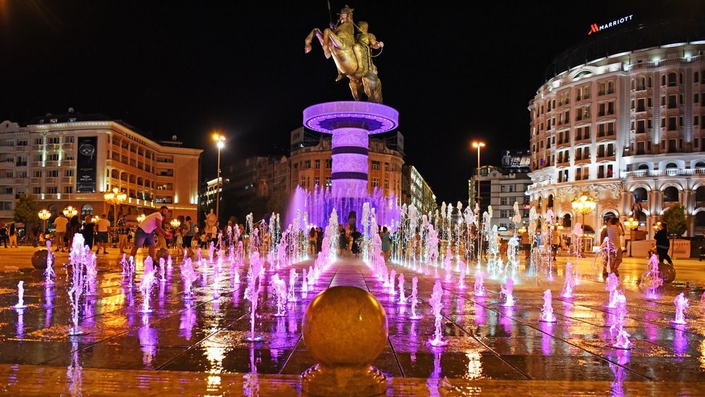 Skopje,,Macedonia,-,August,17,2017:,Fountains,Display,Colorful,Lights,And