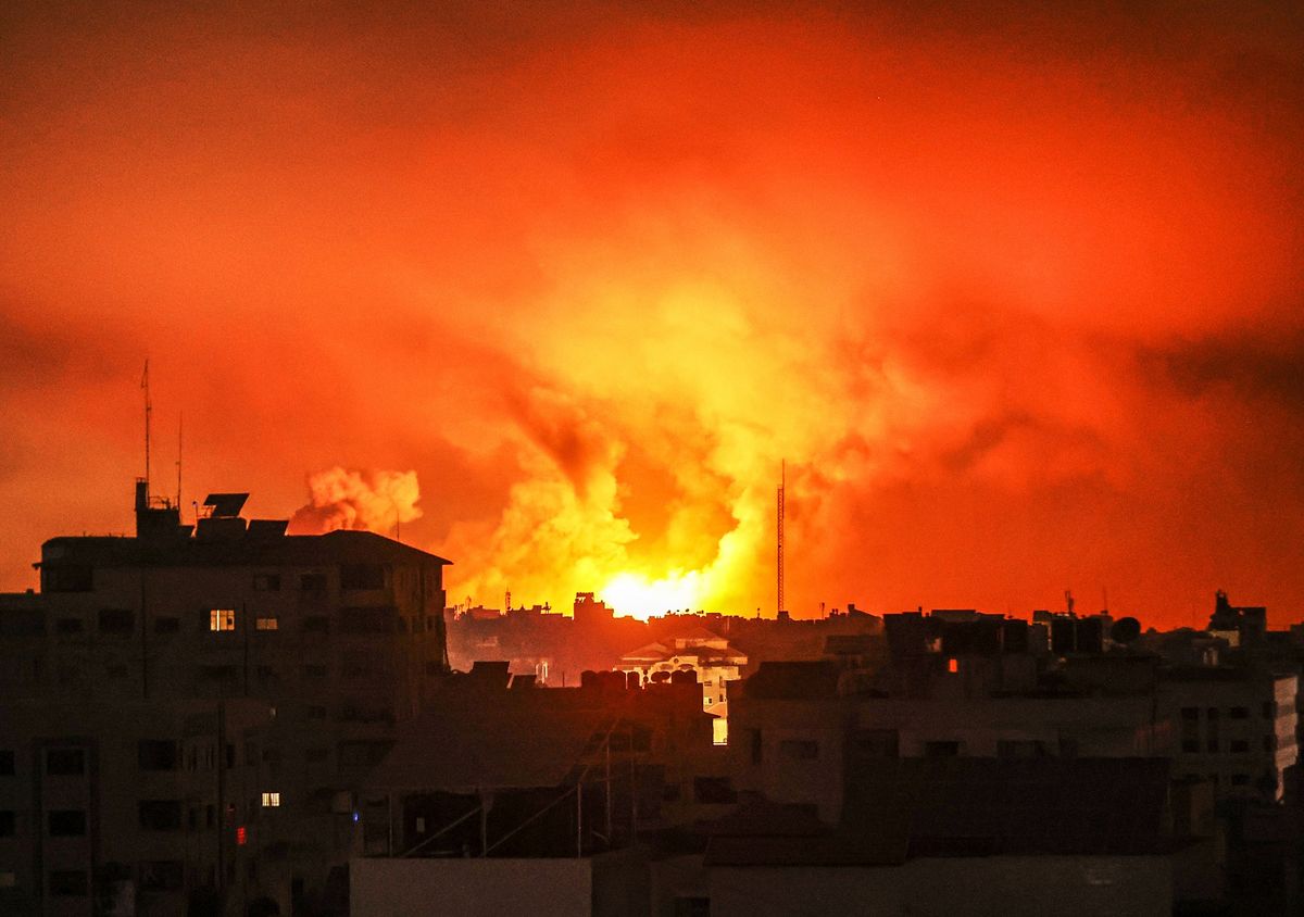 Israel's intense airstrikes continue towards Gaza