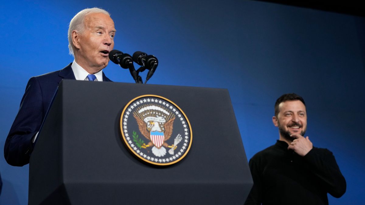 BIDEN, Joe; ZELENSZKIJ, Volodimir