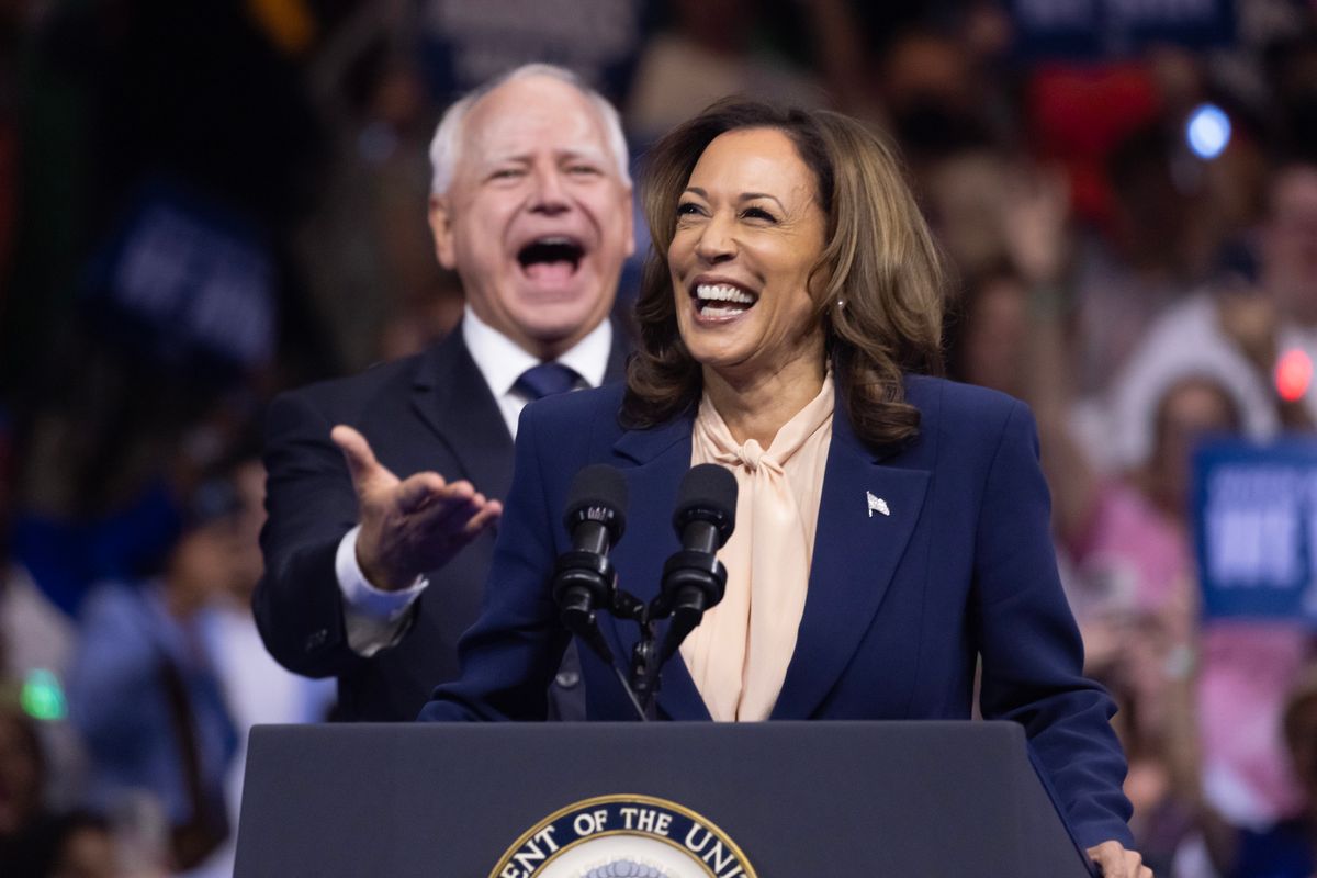 HARRIS, Kamala; WALZ, Tim