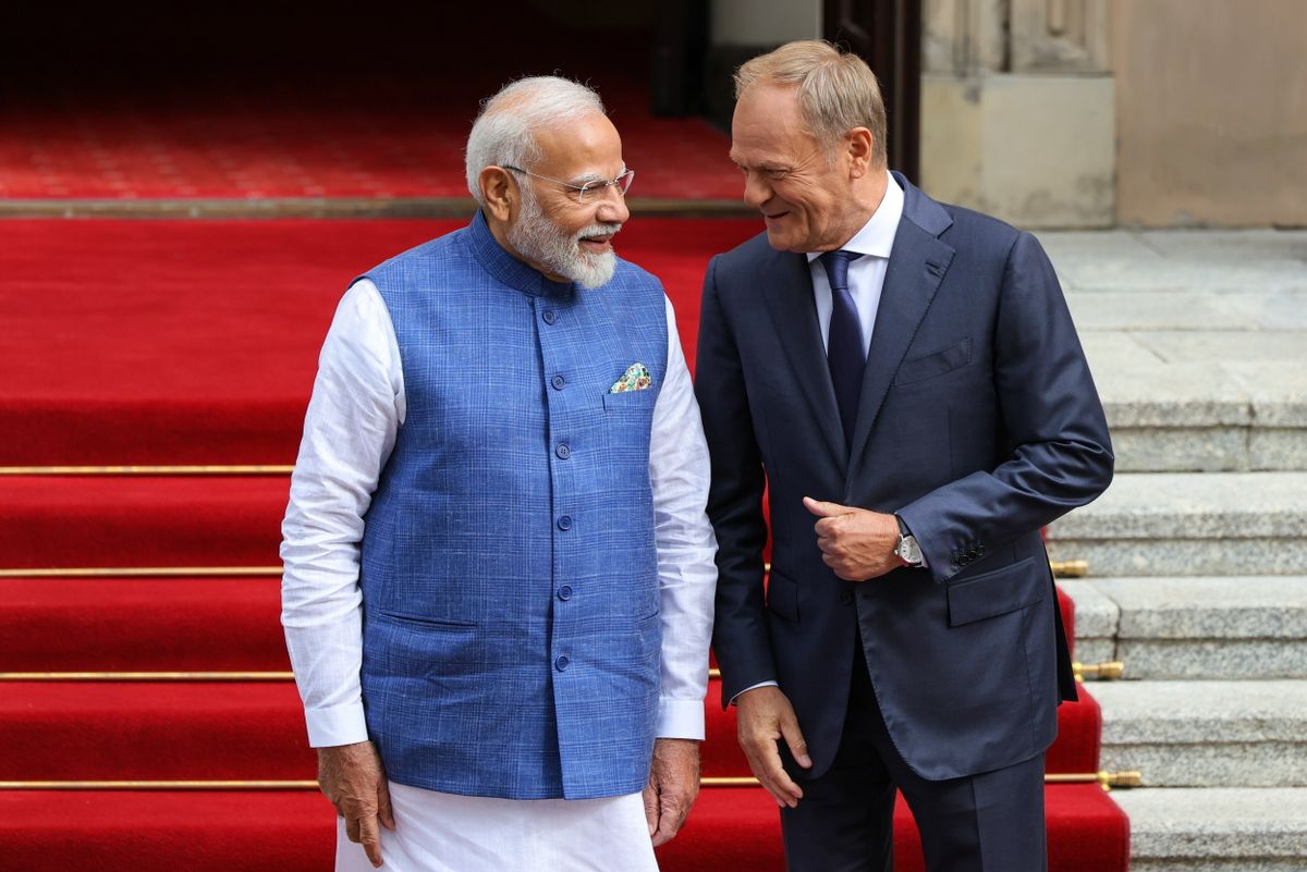 TUSK, Donald; MODI, Narendra