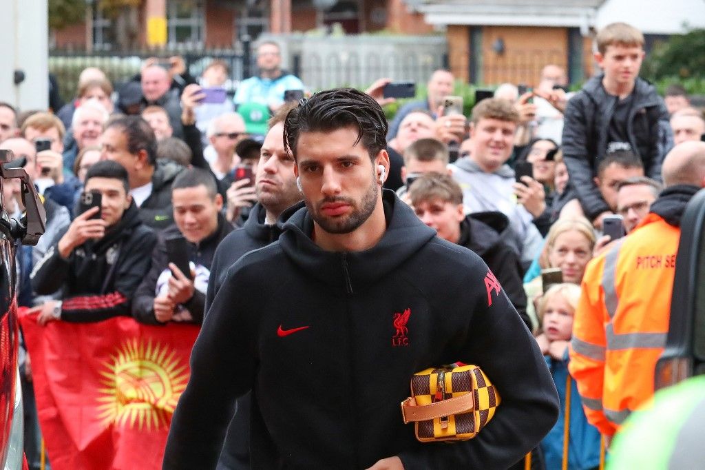 Wolverhampton Wanderers FC v Liverpool FC - Premier League