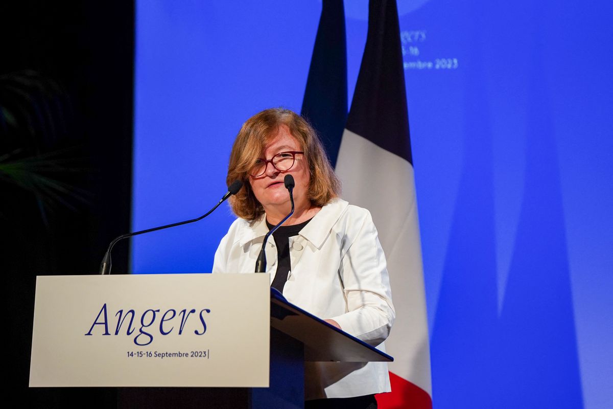 FRANCE - EDOUARD PHILIPPE AND ELISABETH BORNE IN ANGERS, demokráciapajzs