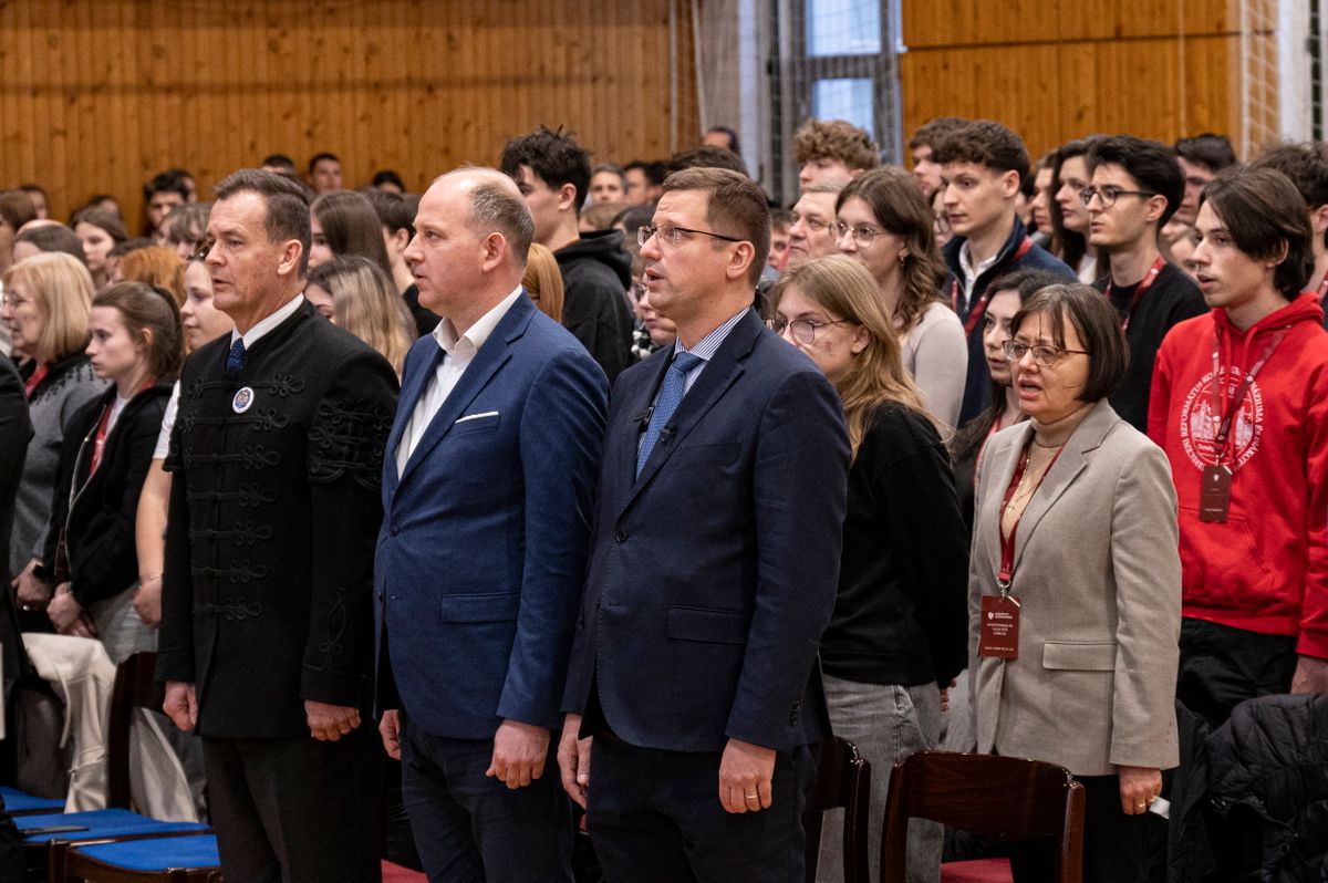 CSÁKY Csongor; GULYÁS Gergely; TÓTH Csaba