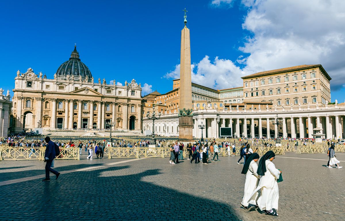 Rome,,Italy,-,September,20,2022,-,Saint,Peter's,Square,In