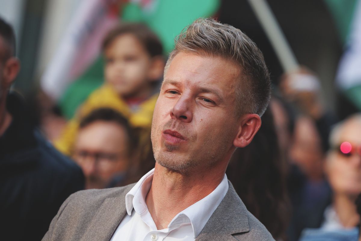 Magyar Péter nőverő, Női sikernap, Mészáros Mónika