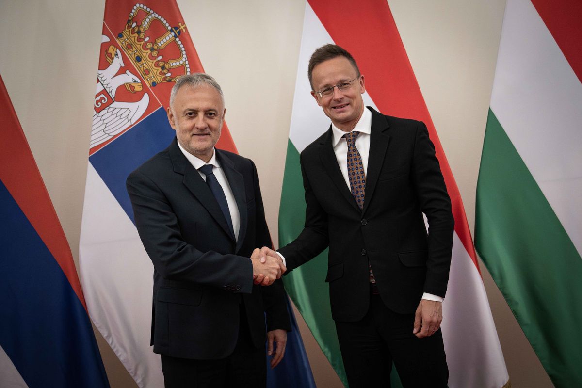 SZIJJÁRTÓ Péter; GAJIC, Zoran