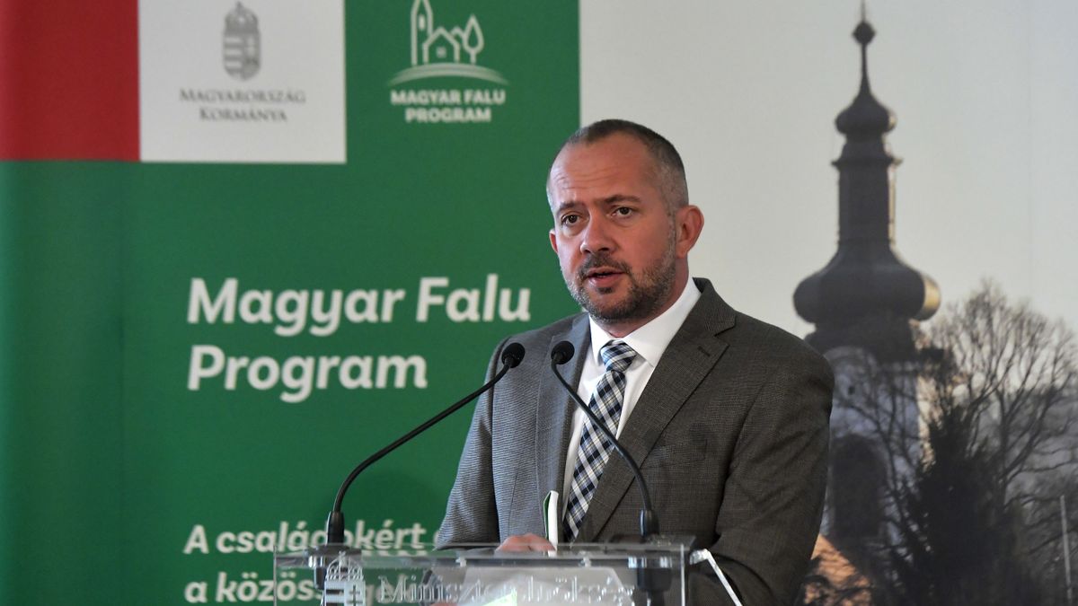 GYOPÁROS Alpár, Magyar Falu Program