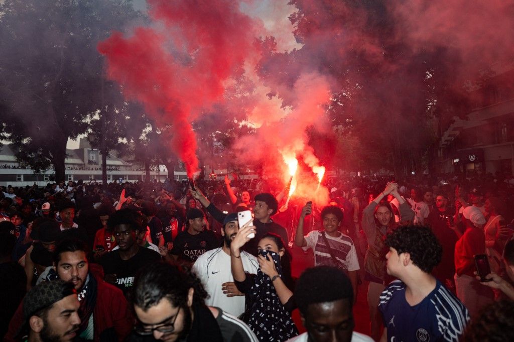 Fans Continue To Celebrate A Day After The Victory Of PSG Football Club In Paris