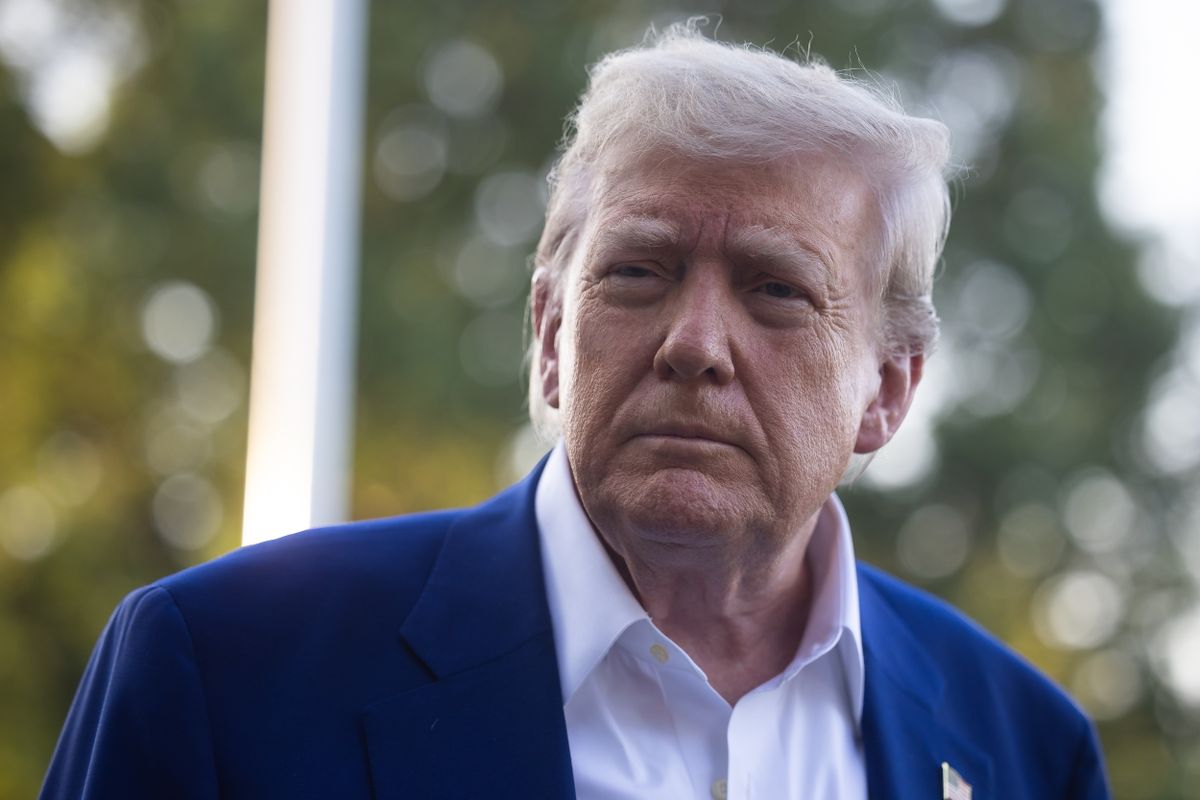 TRUMP, Donald