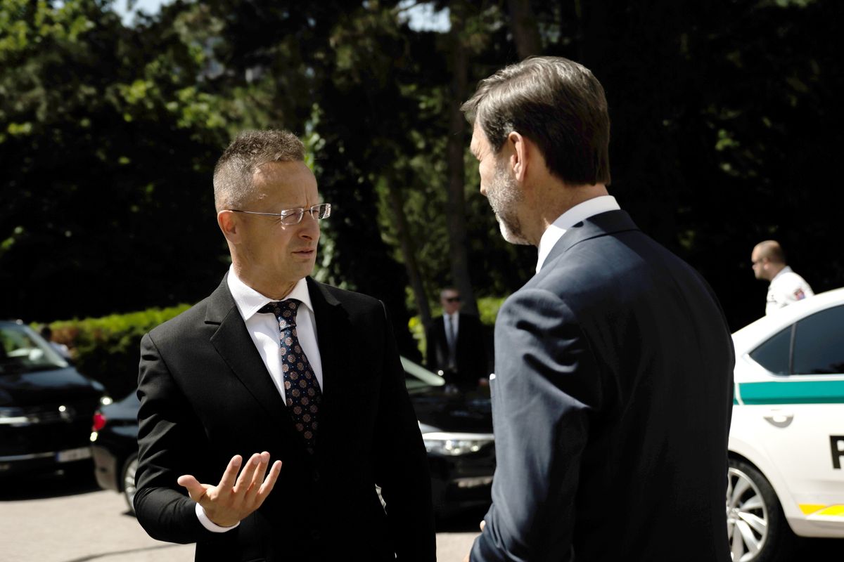 SZIJJÁRTÓ Péter; BLANÁR, Juraj