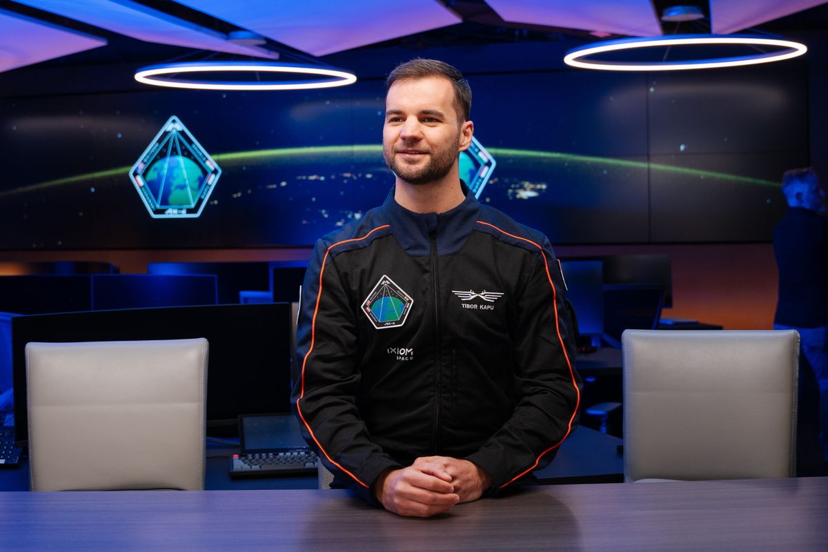 KAPU Tibor