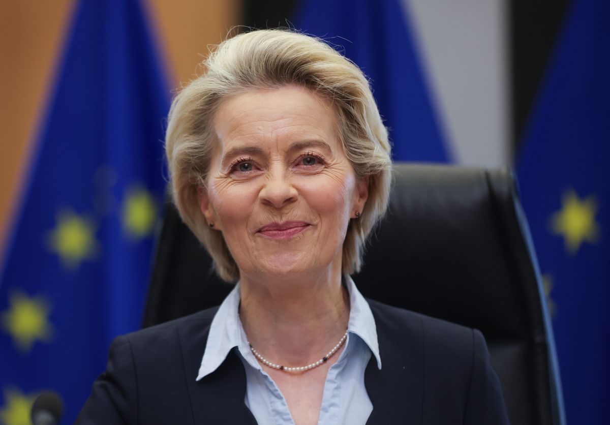 VON DER LEYEN, Ursula; BOURLA, Albert