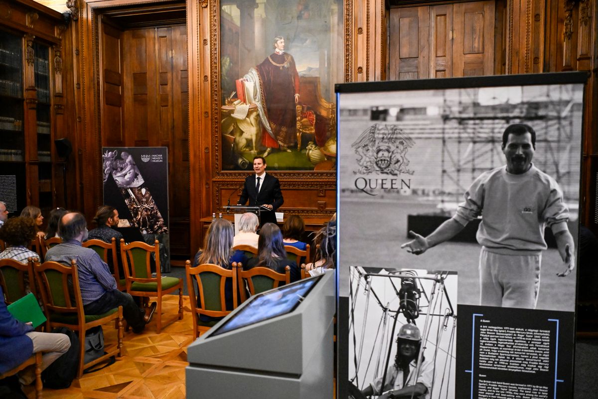 ENDRÉNYI Egon; ZSIGMOND Gábor