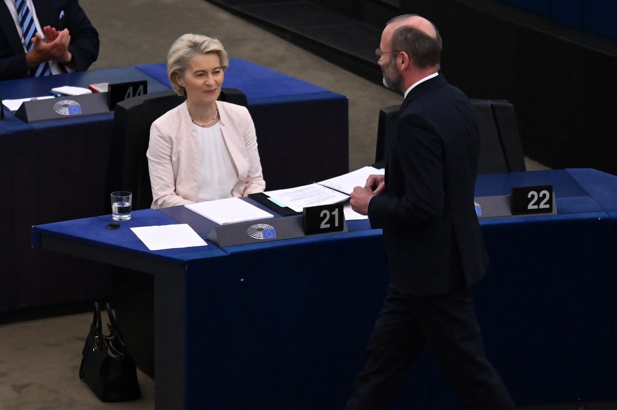 Ursula von der Leyen, bizalmatlansági szavazás, Európai Parlament