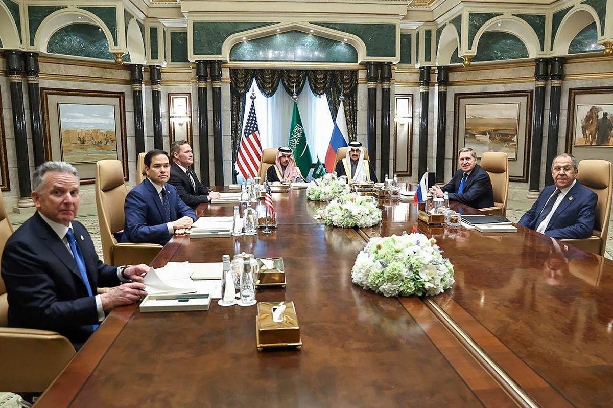 Rubio, Lavrov, tárgyalás, háború