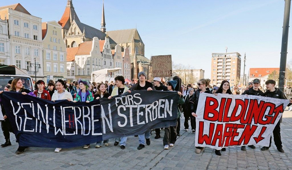 Német fiatalok nem kérnek a brüsszeli háborús tervekből